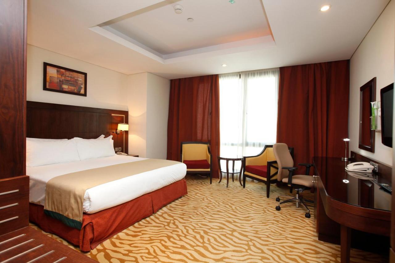 Holiday Inn Olaya By Ihg Riyadh Ngoại thất bức ảnh