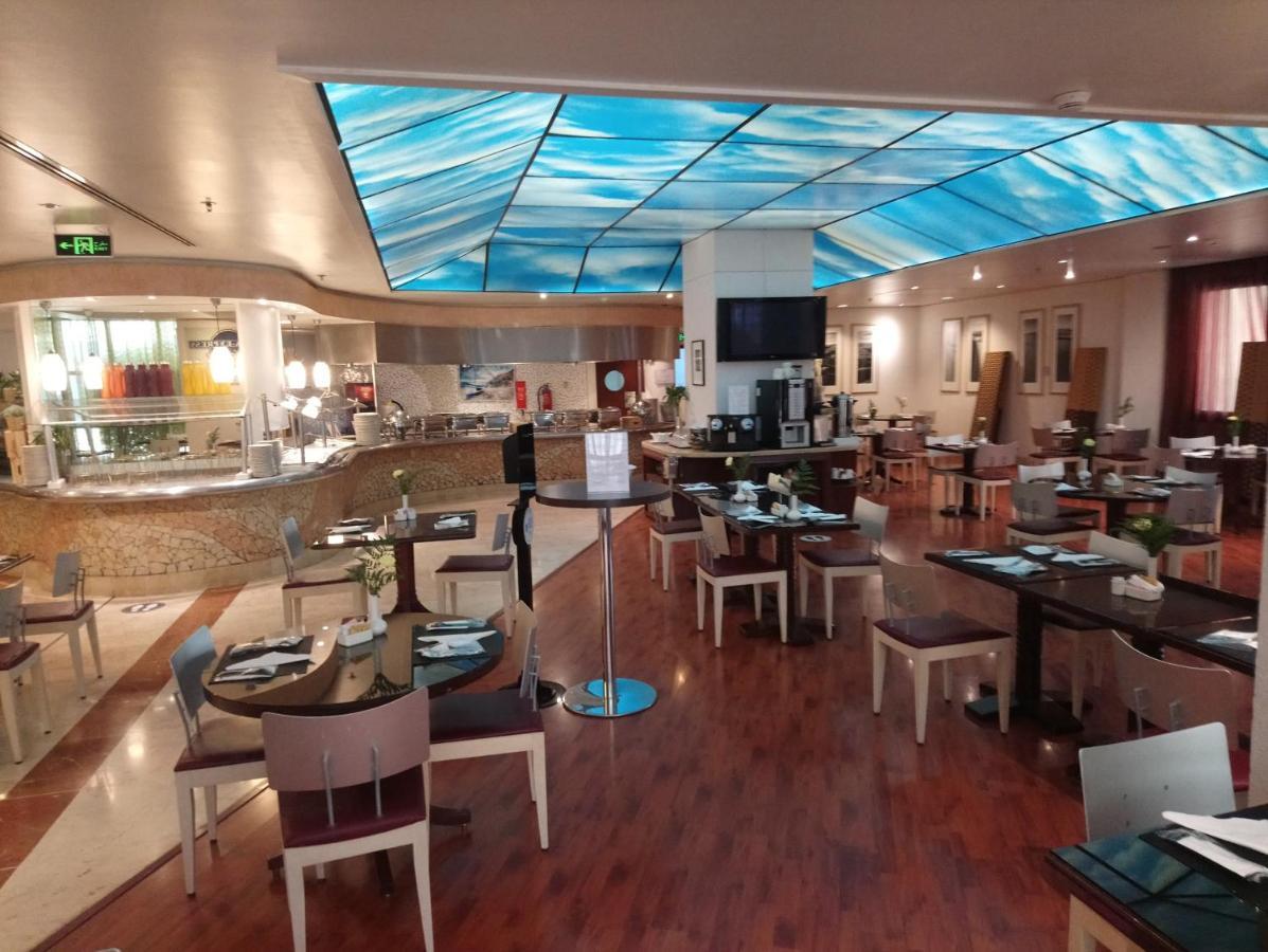 Holiday Inn Olaya By Ihg Riyadh Ngoại thất bức ảnh