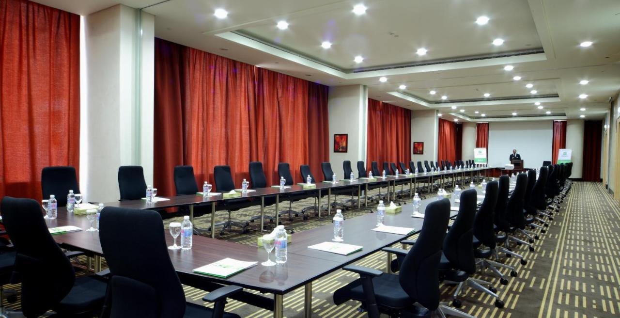 Holiday Inn Olaya By Ihg Riyadh Ngoại thất bức ảnh