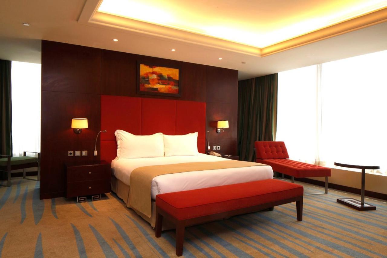 Holiday Inn Olaya By Ihg Riyadh Ngoại thất bức ảnh