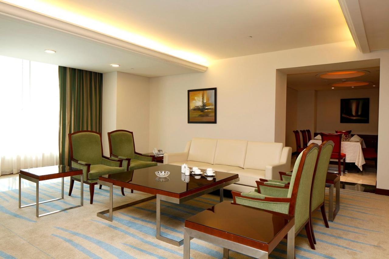 Holiday Inn Olaya By Ihg Riyadh Ngoại thất bức ảnh