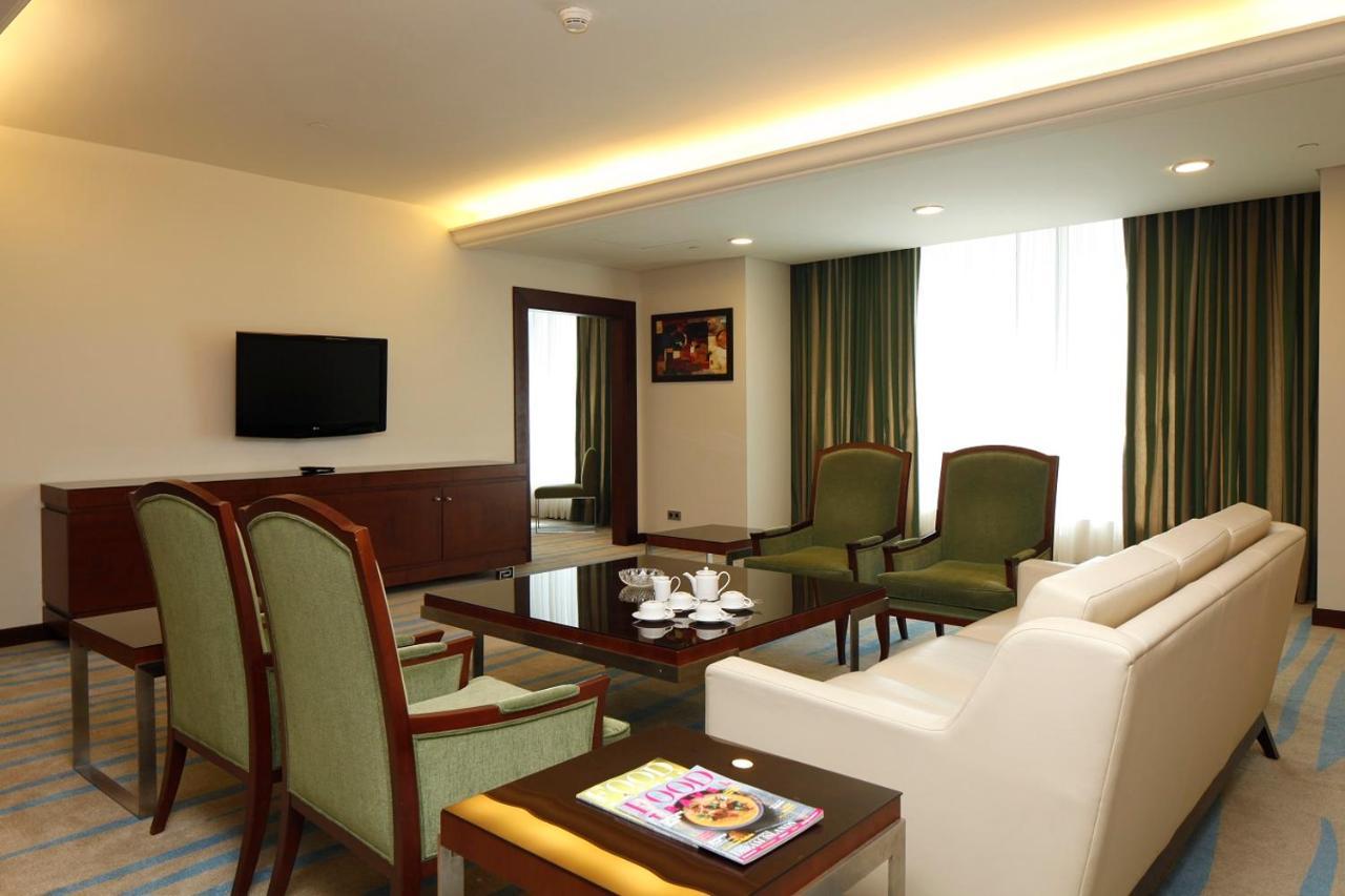 Holiday Inn Olaya By Ihg Riyadh Ngoại thất bức ảnh