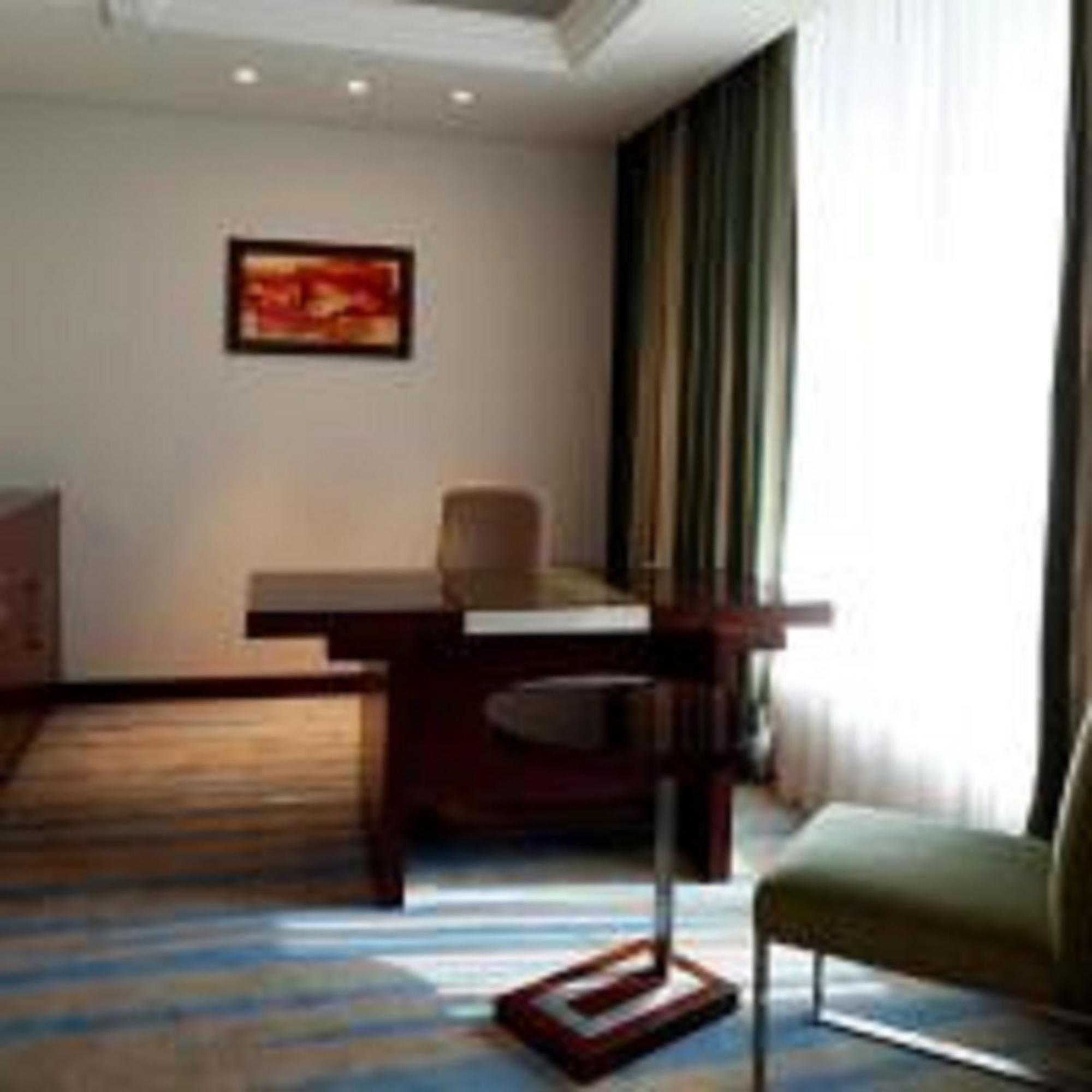 Holiday Inn Olaya By Ihg Riyadh Ngoại thất bức ảnh