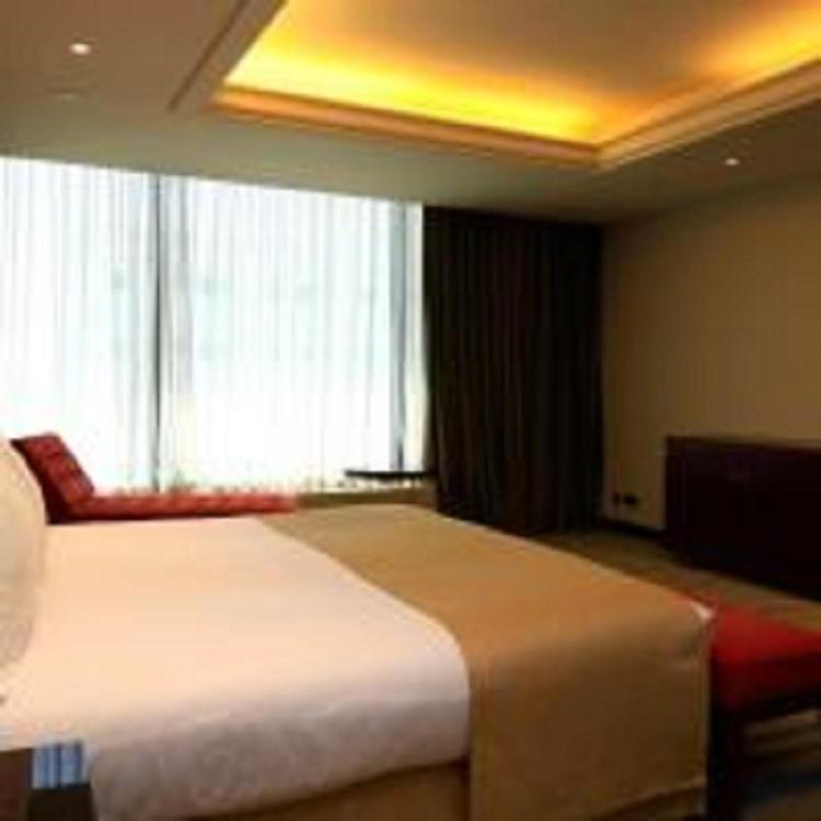 Holiday Inn Olaya By Ihg Riyadh Ngoại thất bức ảnh