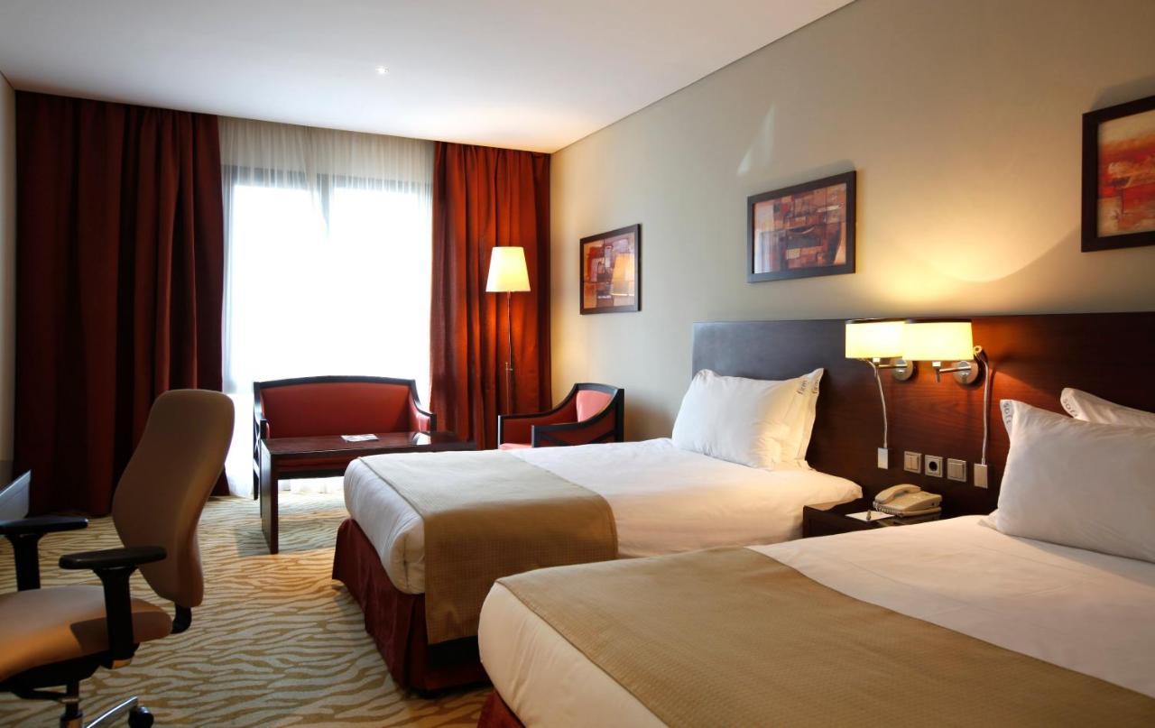 Holiday Inn Olaya By Ihg Riyadh Ngoại thất bức ảnh