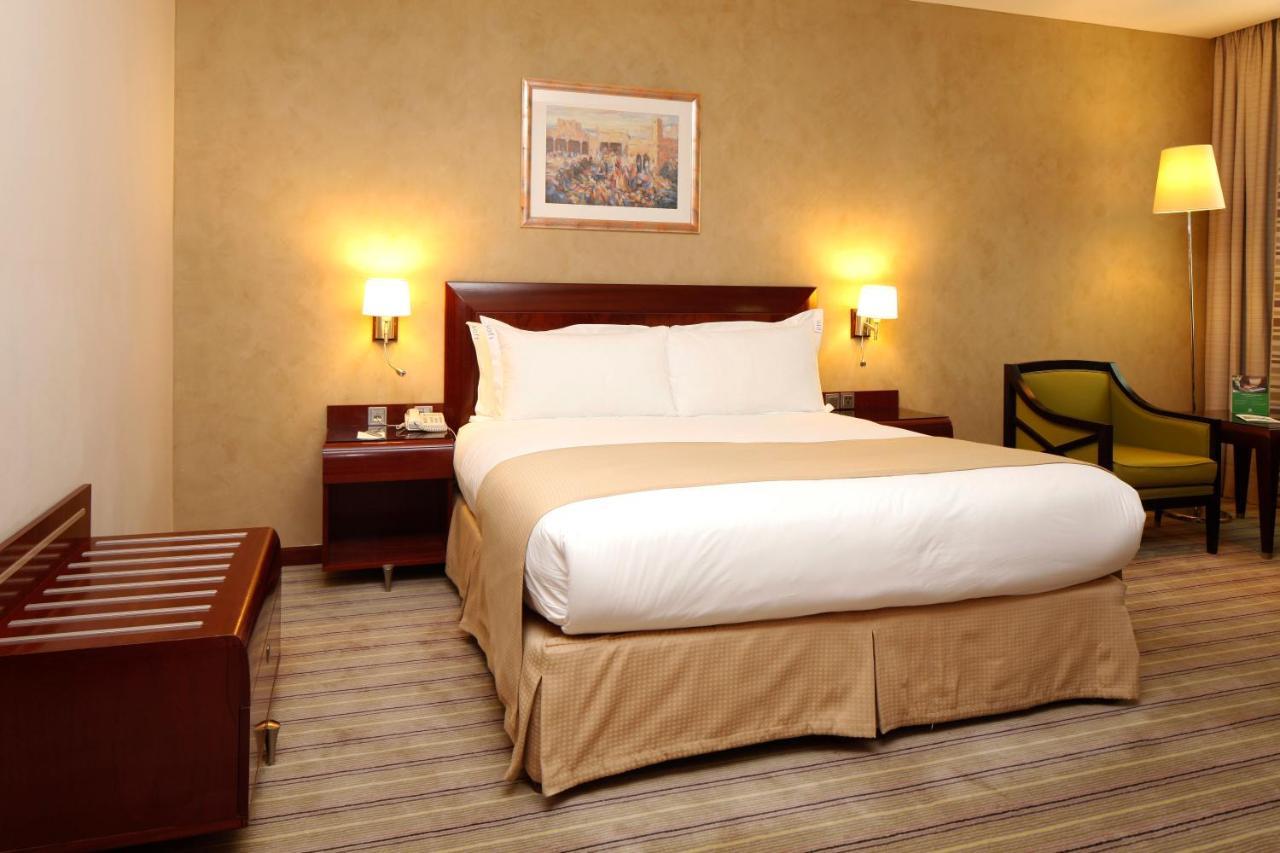 Holiday Inn Olaya By Ihg Riyadh Ngoại thất bức ảnh
